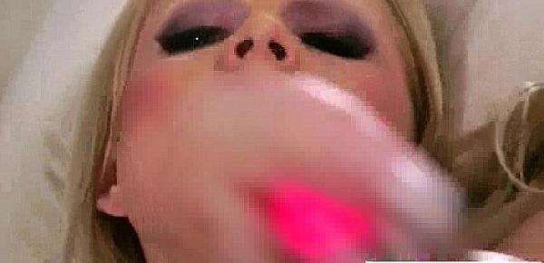  Horny Girl (ashley roberts) Please Herself With Sex Crazy Things clip-06